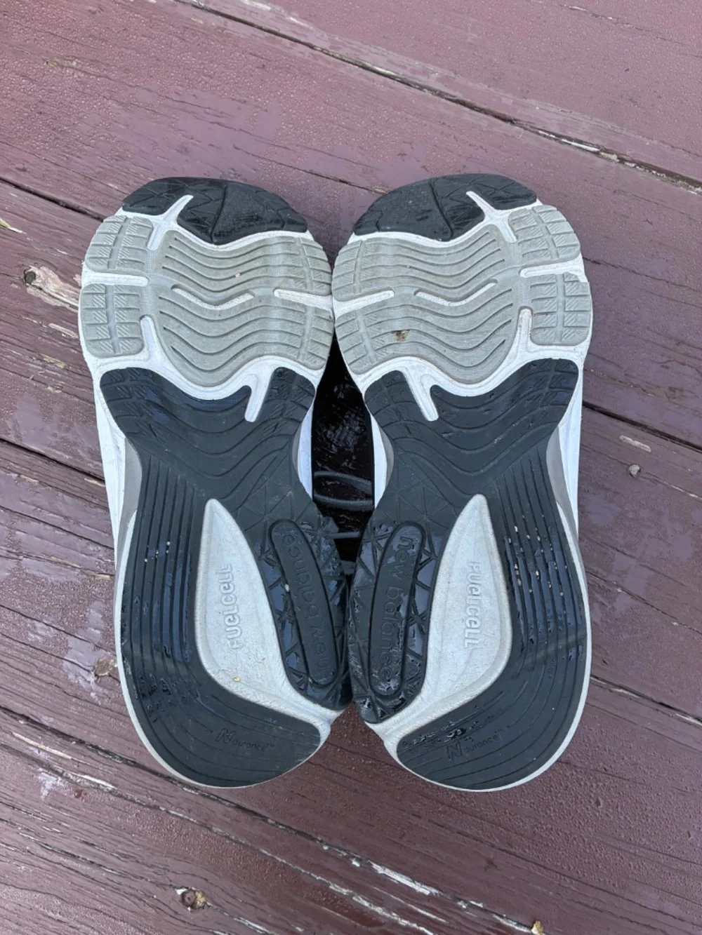 New Balance 990v6 black and grey — size 10 Wide (4E)